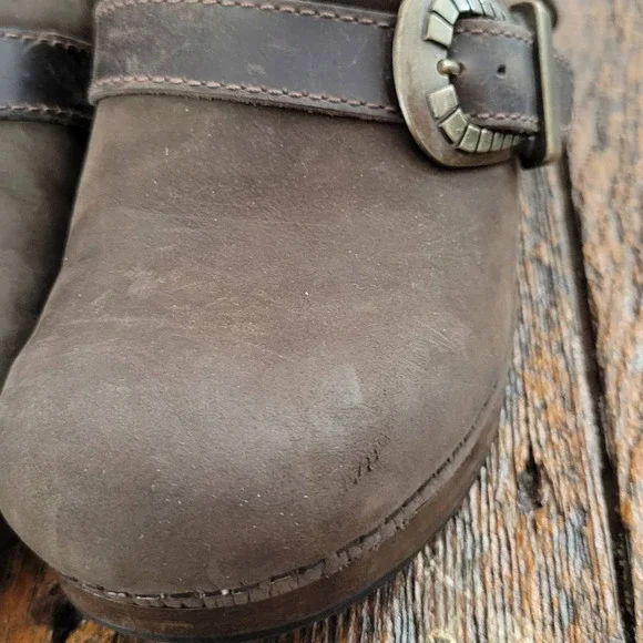 Dansko Pammy Milled Nubuck Leather Clog - Picture 5 of 9